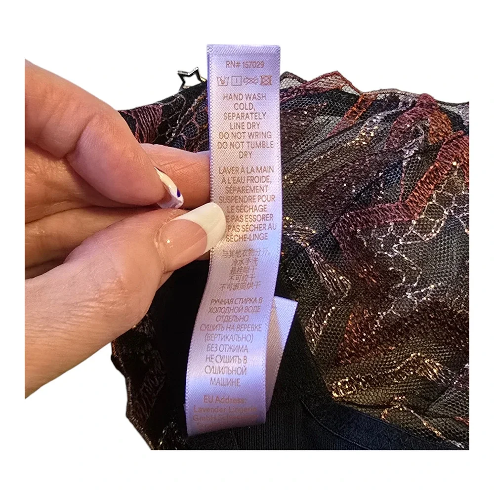 Savage x Fenty Bra Size 34B Henna Red Shining Star Unlined Demi Embroidered - Picture 8 of 8